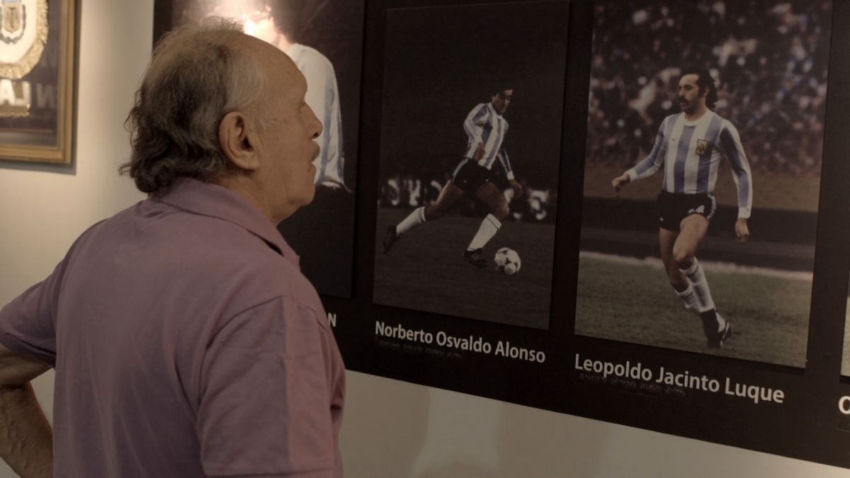 Crítica de “Leopoldo Jacinto, vida de campeón”, el homenaje a Luque de Matías Riccardi