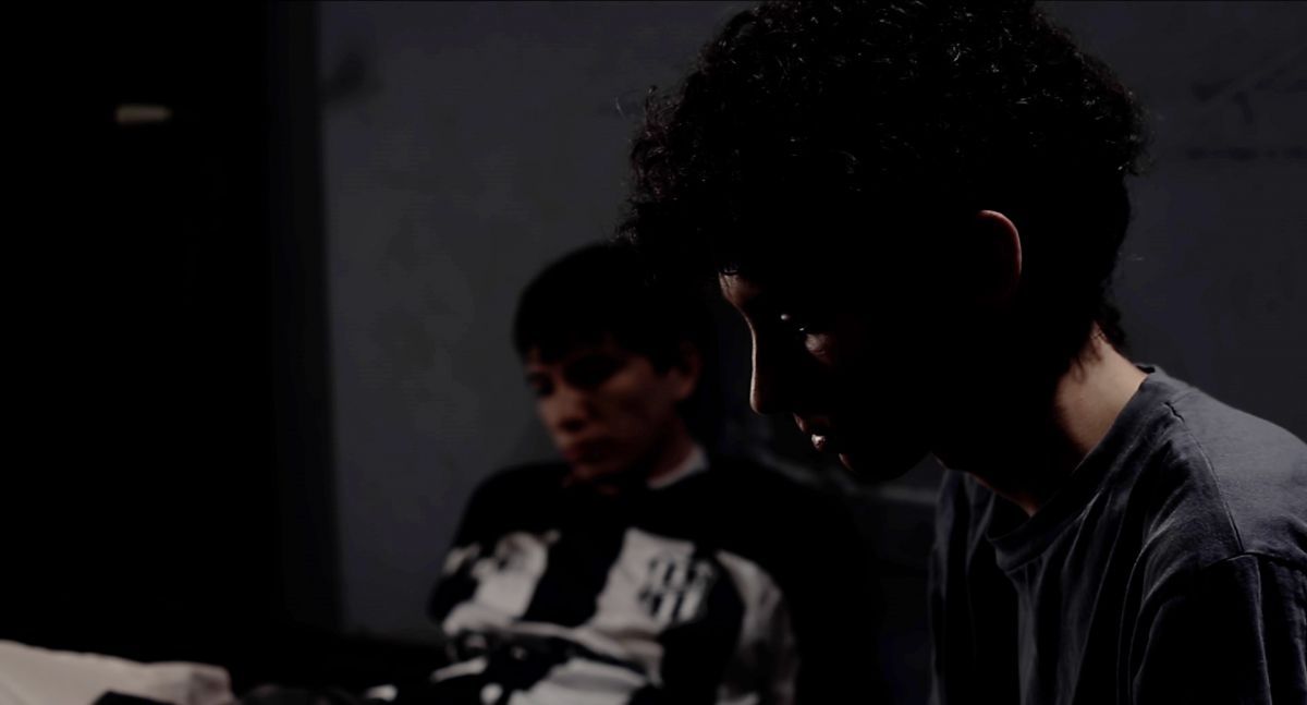 Crítica de "Lo habitado", Martín Emiliano Díaz se corre del eje para retratar a una juventud marginal