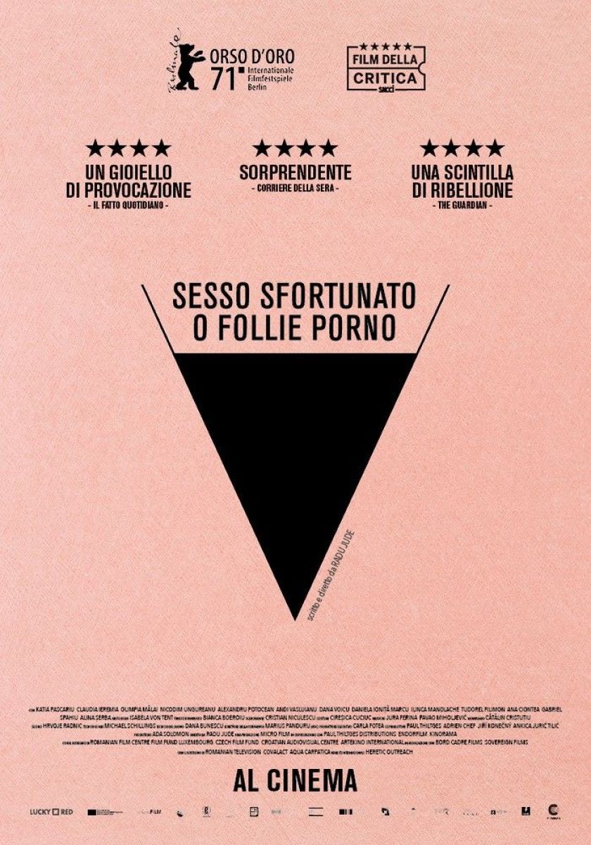 Crítica de "Sexo desafortunado o porno loco", obra maestra de Radu Jude que alterna el porno con el collage filosófico