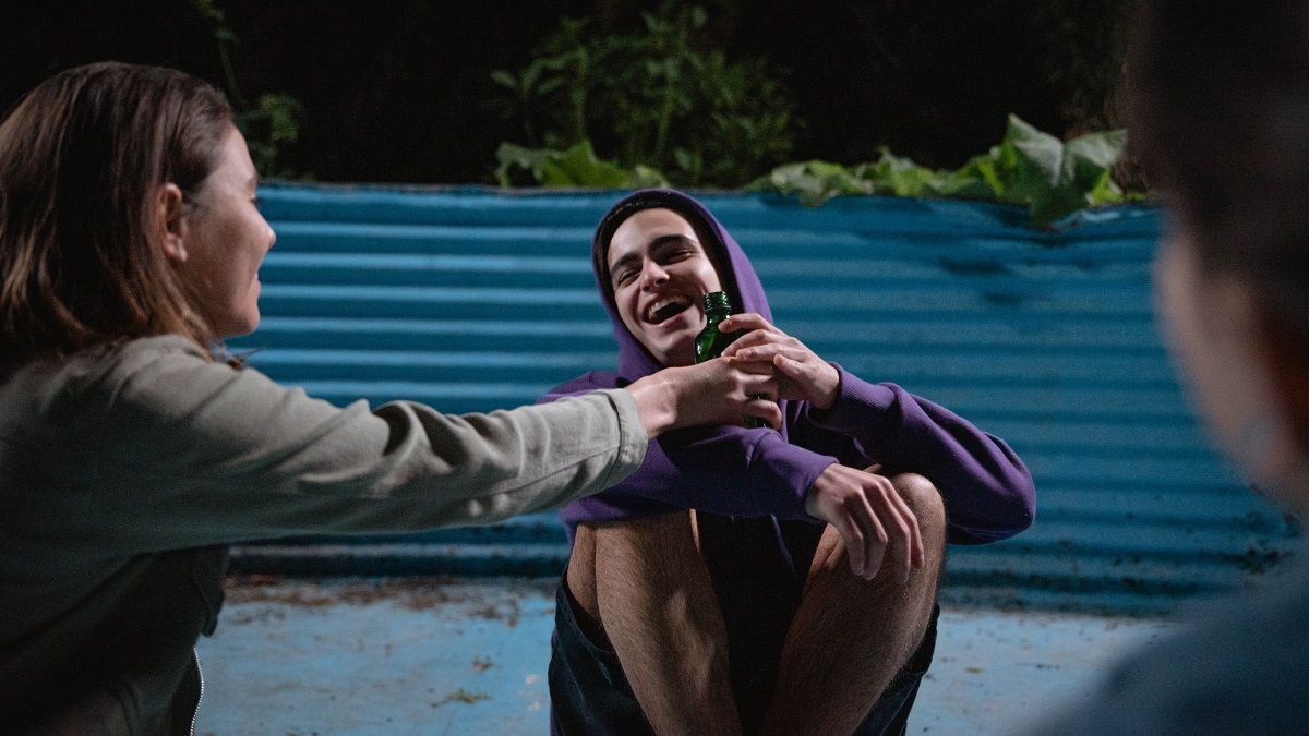 Lola Abraldes, Malena Filmus y Franco Rizzaro conforman un triángulo de deseo, represión y tensión