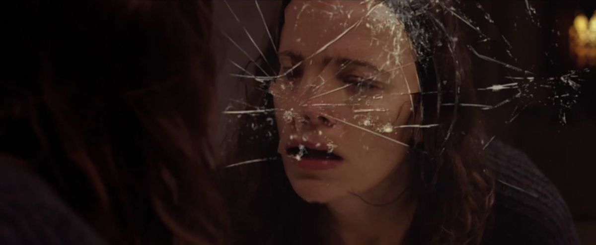 Crítica de la fallida “Presencias Inexplicables”, terror sin explicación