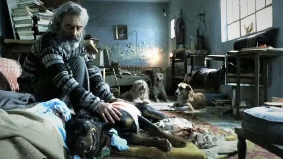 Alejandro González Iñárritu y la vigencia de "Amores perros", 25 años después de su estreno mundial