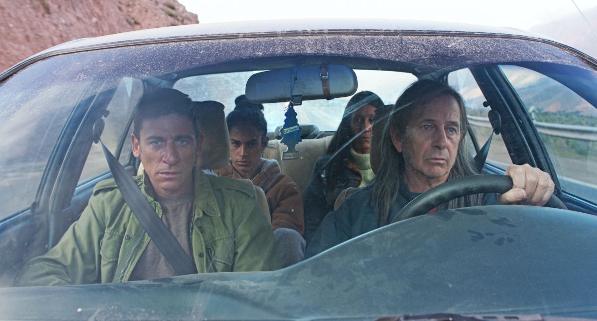 Crítica de "Karnawal", el difícil camino hacia la adultez en un drama ascético