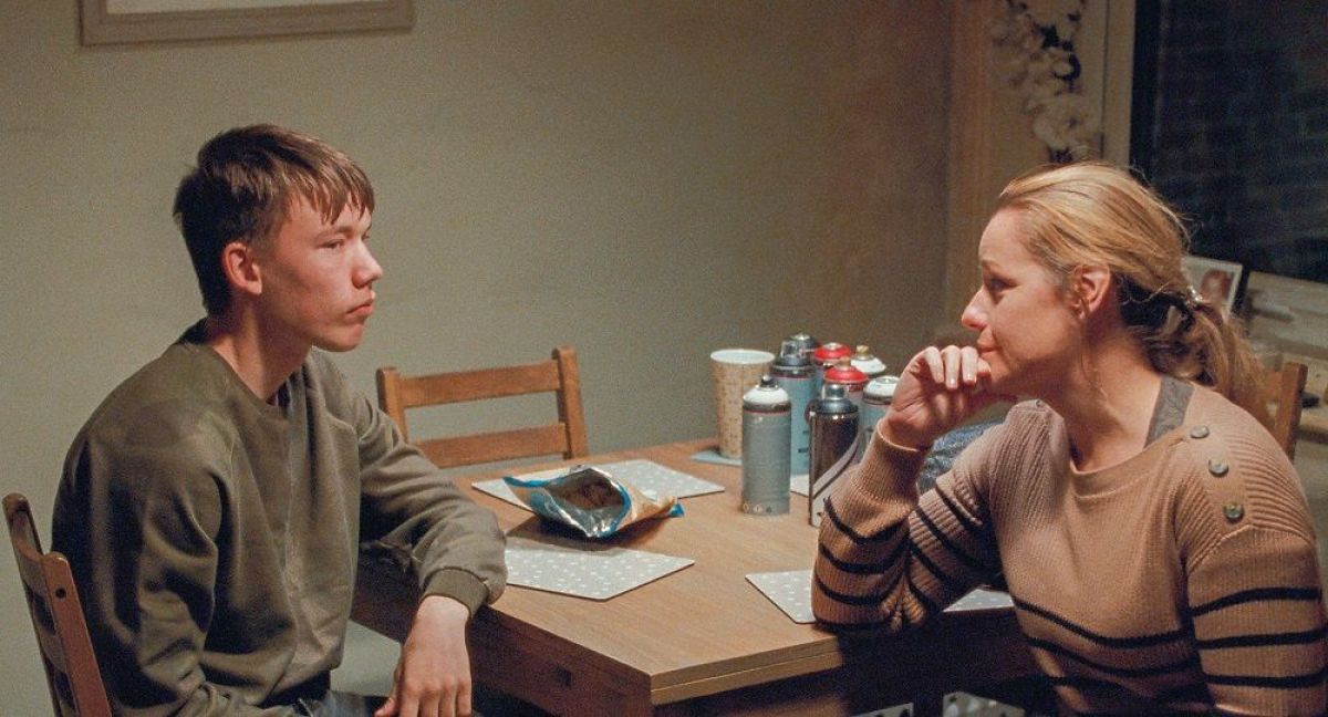 Crítica de "Lazos de familia",  Ken Loach y una película más de denuncia