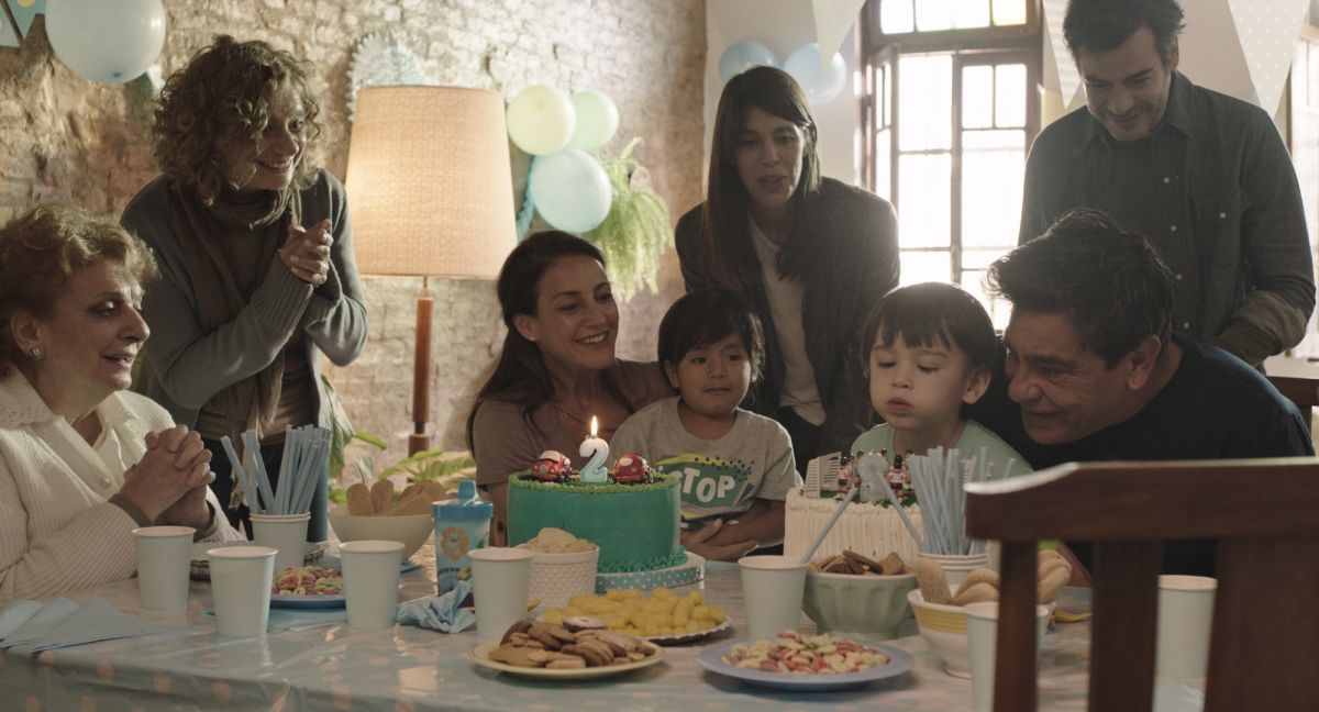 Crítica de "Yo nena, yo princesa" y las infancias trans en una película imprescindible