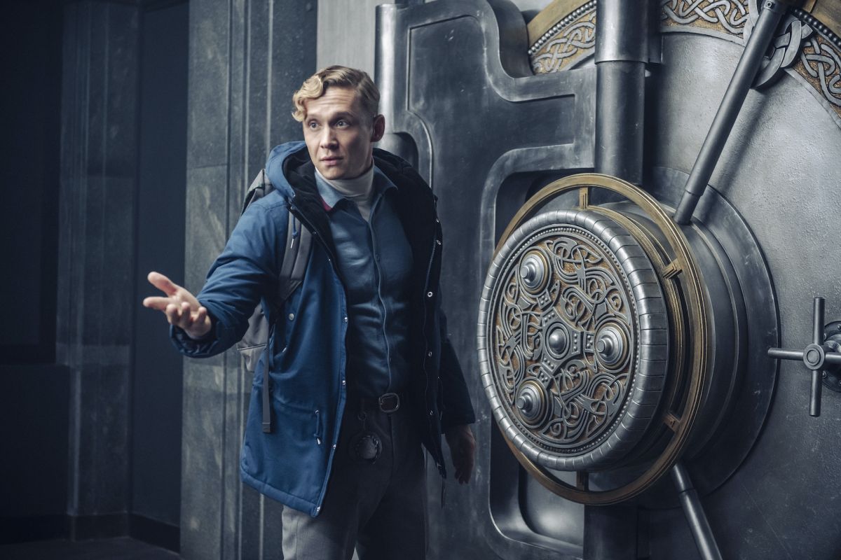 Crítica de “El ejército de los ladrones”, una de robo de bancos con mucha onda