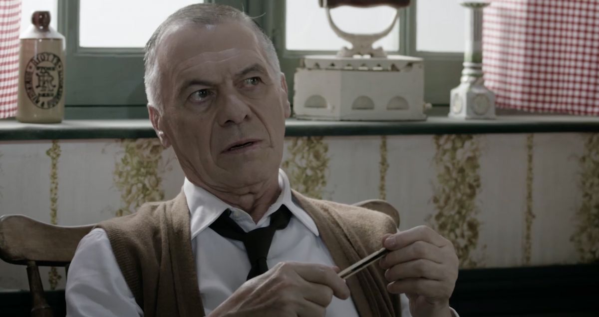 Crítica de "Sola", una misteriosa distopía de José Cicala con Araceli González