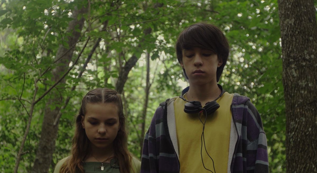 Crítica de “La forma del bosque”, terror sobrenatural con Magui Bravi