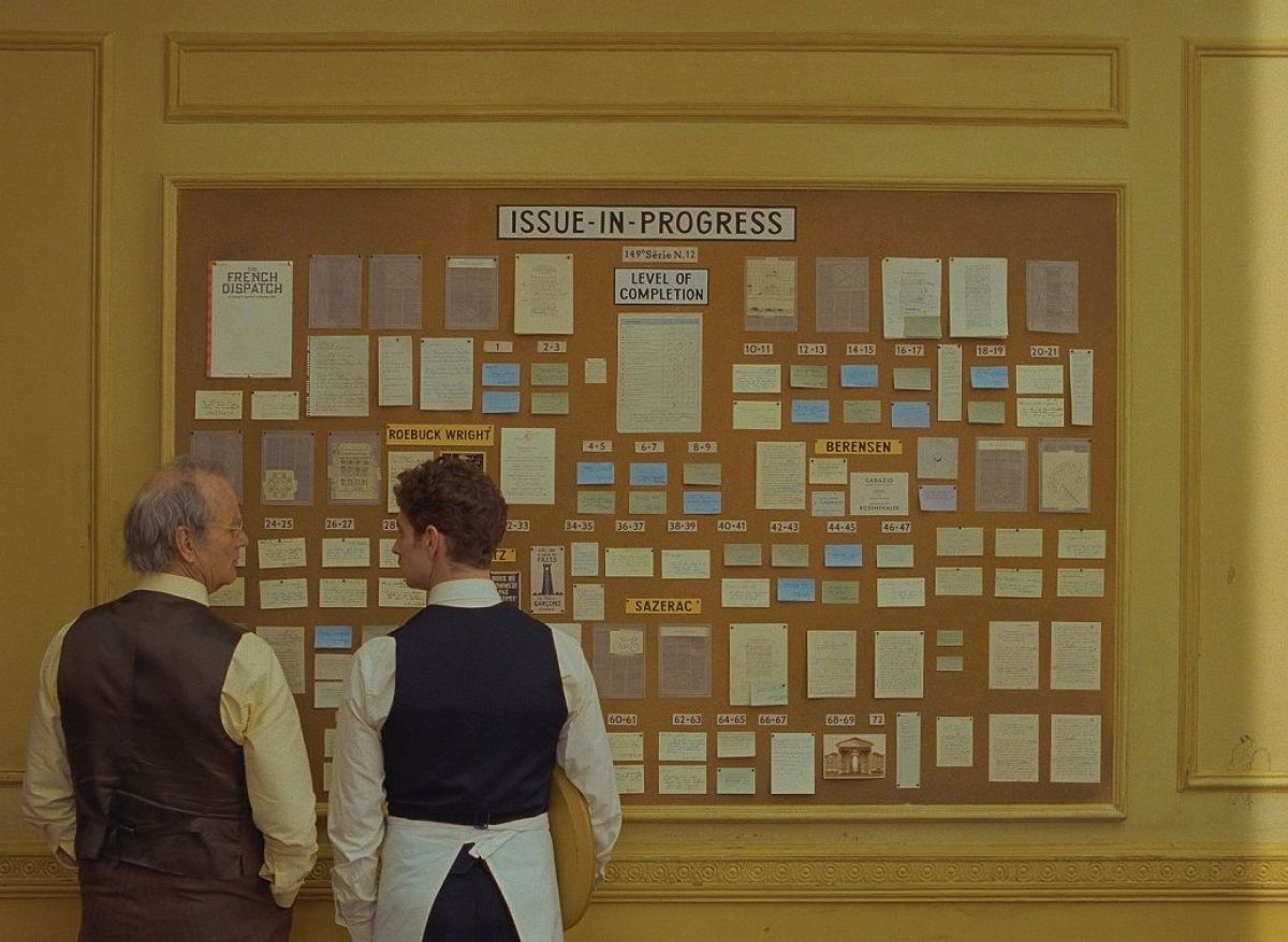 Crítica de "La crónica francesa", el brillante y desbordante mundo de Wes Anderson