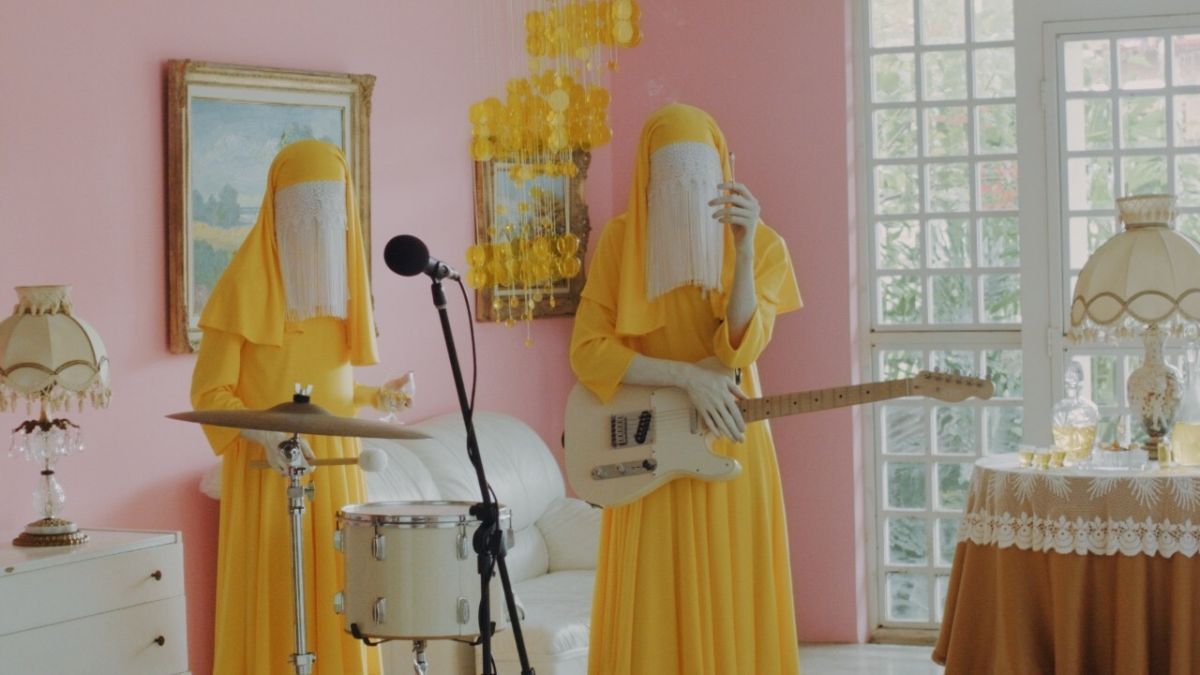 Crítica de "Yo y Las Bestias", el venezolano Nico Manzano, entre la crisis y la musicalidad