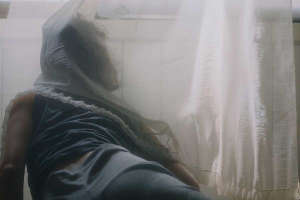 Crítica de "Aurora", Paz Fábrega y la sororidad que intenta romper esquemas