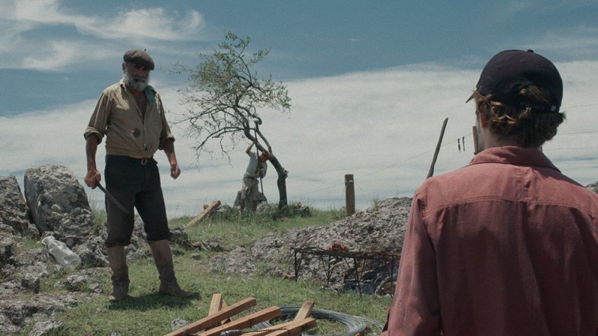 Crítica de "El empleado y el patrón", Manuel Nieto Zas entre la culpa y la tensión de clase 