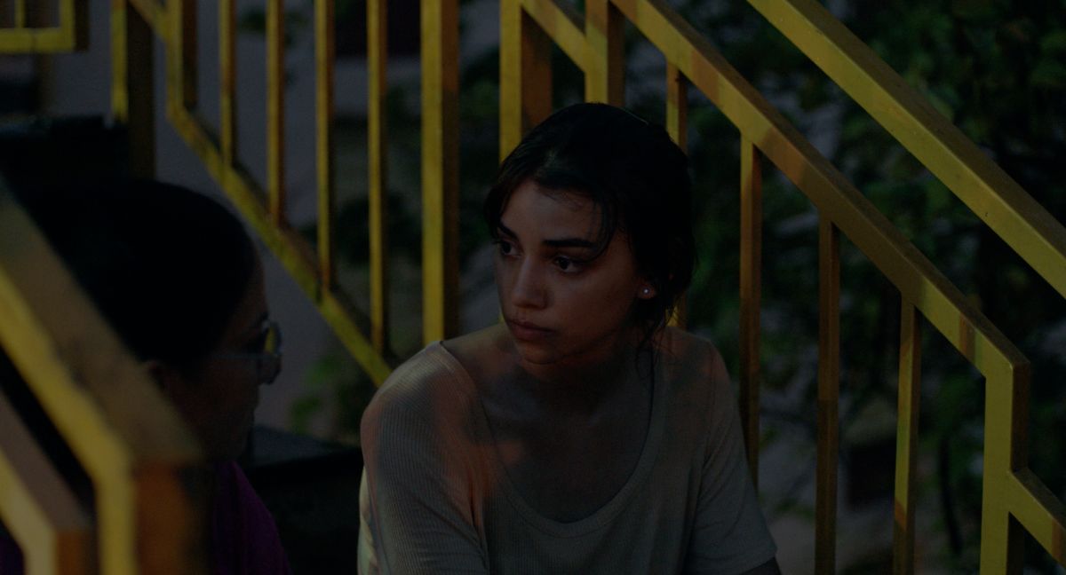 Crítica de “Ese fin de semana” el viaje al pasado de Mara Pescio con la cantante Miss Bolivia