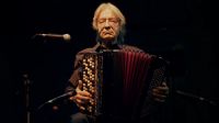 Crítica de "La voz del viento Raúl Barboza", el gran acordeonista argentino recibe otro emotivo homenaje en vida