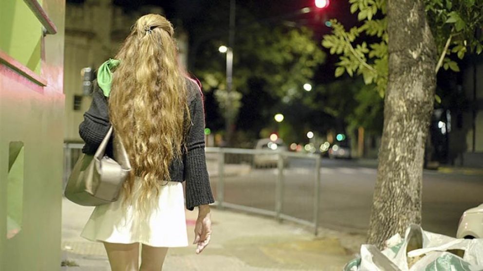 Crítica de “Salir de puta”, potente documental sobre la trata de Sofía Rocha