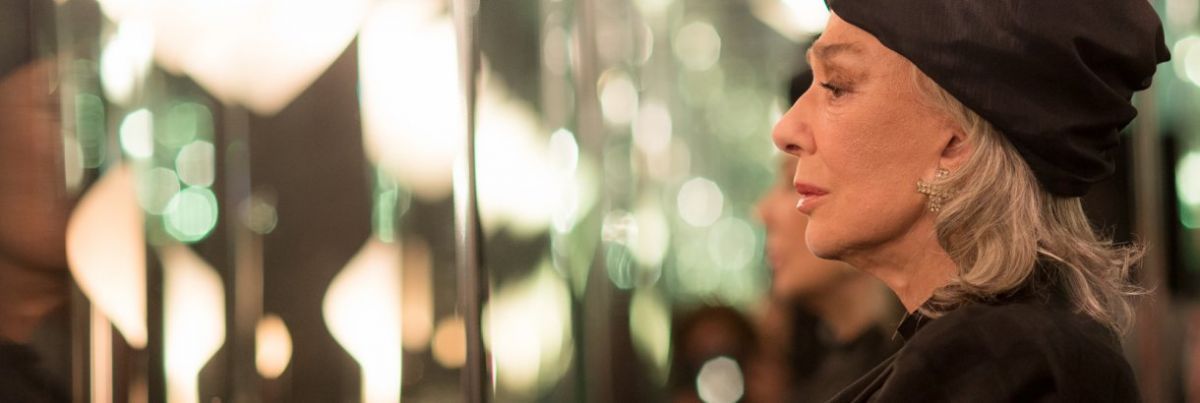 Crítica de "El cuento de las comadrejas", viejos son los trapos