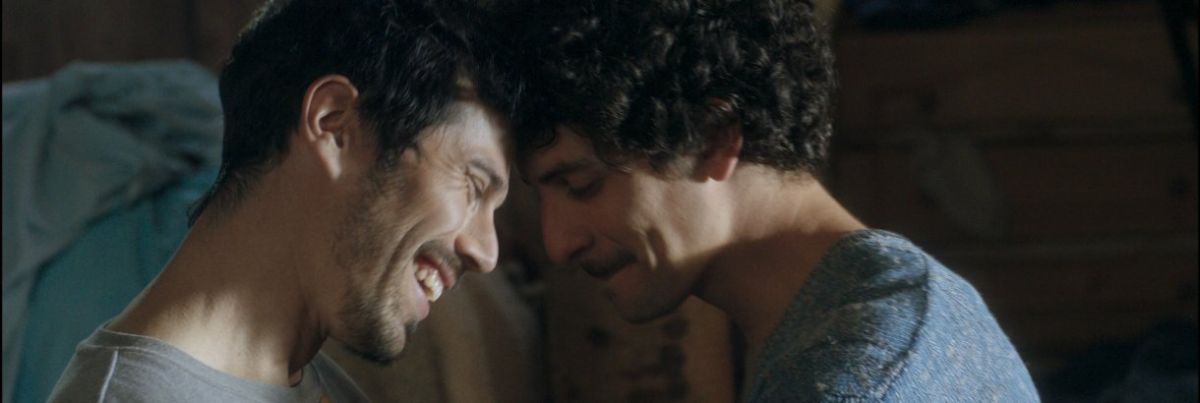 Critica de "Los fuertes", Omar Zúñiga Hidalgo y una historia de amor entre dos hombres al sur de Chile