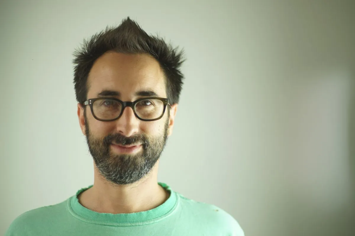 Julián Troksberg busca desesperadamente a Isabel Perón en "Una casa sin cortinas" | EscribiendoCine