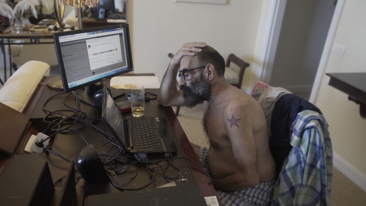 Crítica de “Copacabana Papers”, de Fernando Portabales sobre la figura de Sergio De Loof