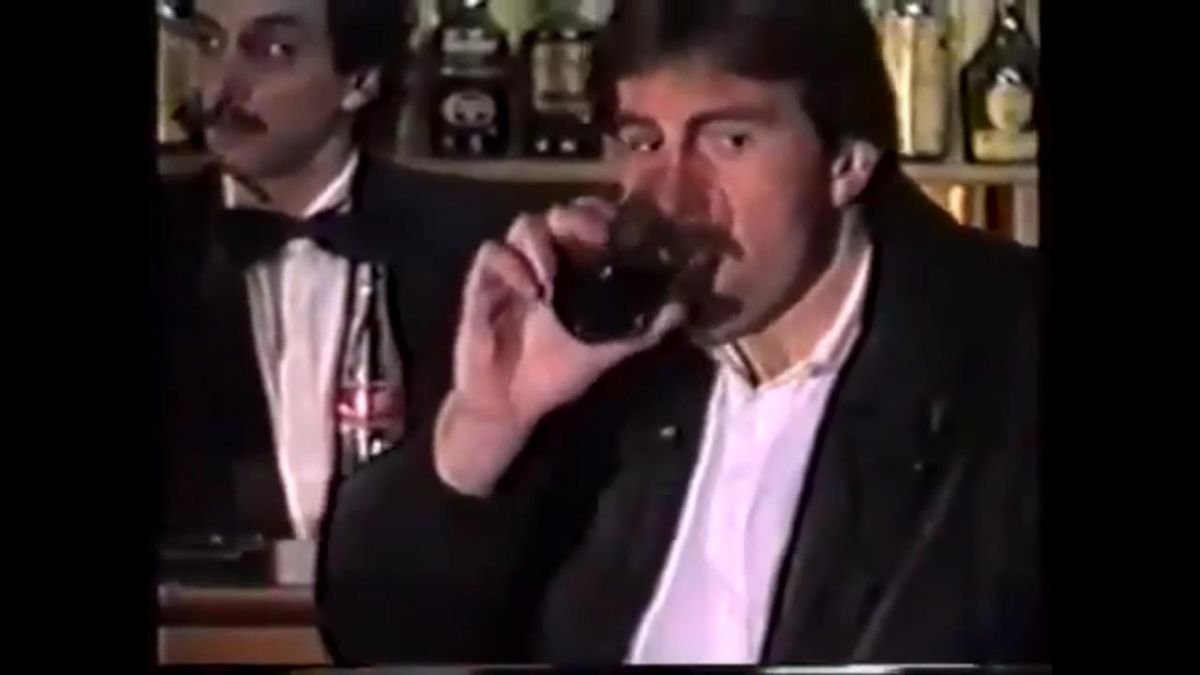 Crítica de “Directamente para video”, Emilio Silva Torres tras las huellas del film de culto uruguayo