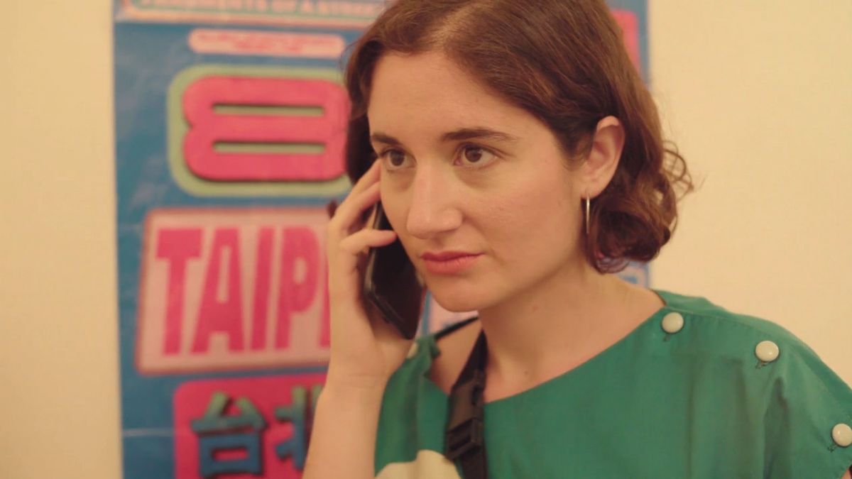 Crítica de "Palestra", palabras y colores en el ritual de la depilación