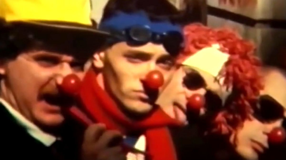 Crítica de "Parakultural: 1986-1990", un viaje a la movida under de los 80 de la mano de Natalia Villegas y Rucu Zárate