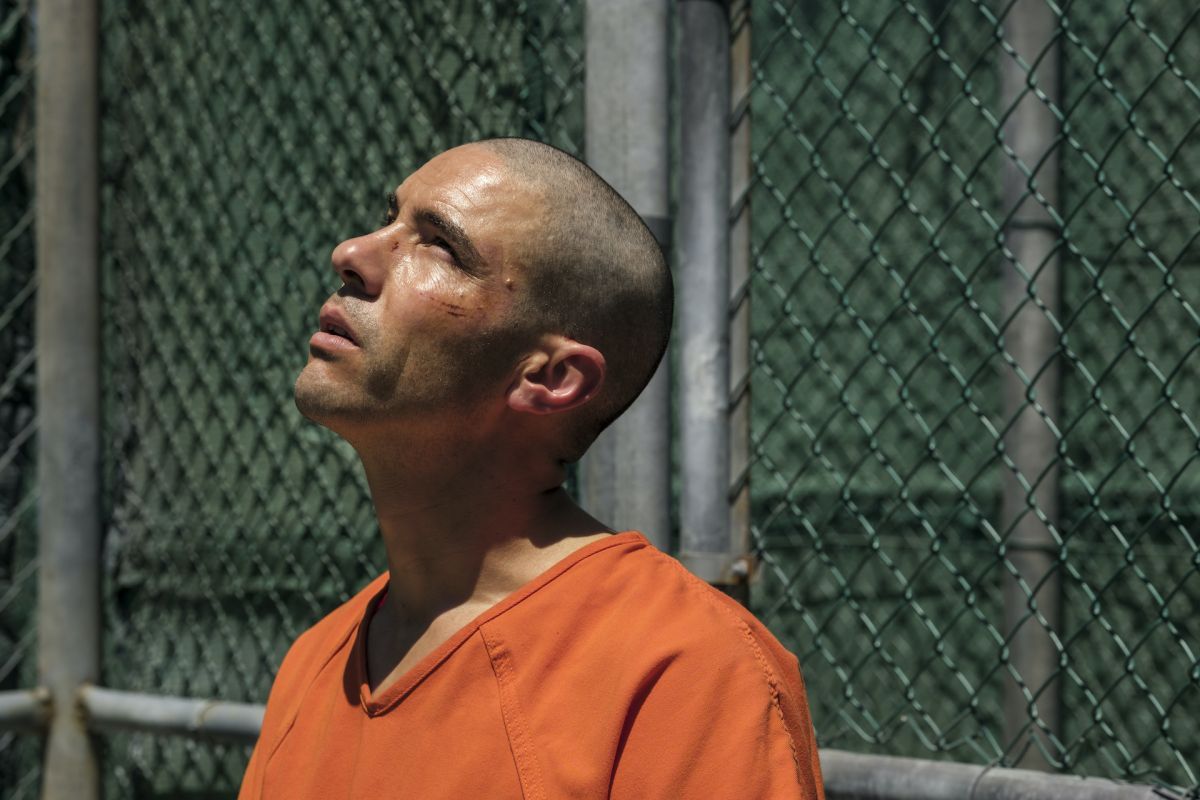 Crítica de “El mauritano”, la denuncia al horror en la cárcel de Guantánamo