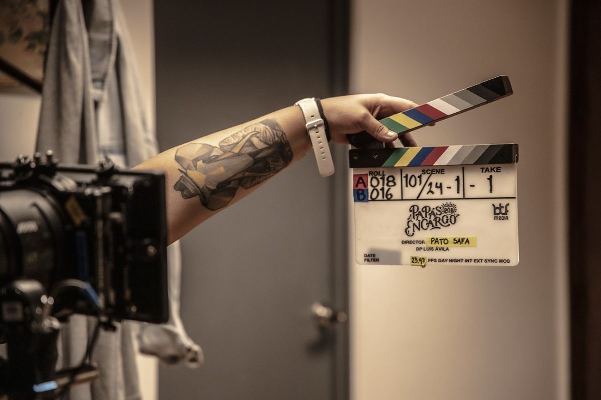 "Papás por encargo", nueva serie de Disney+ producida en Latinoamérica