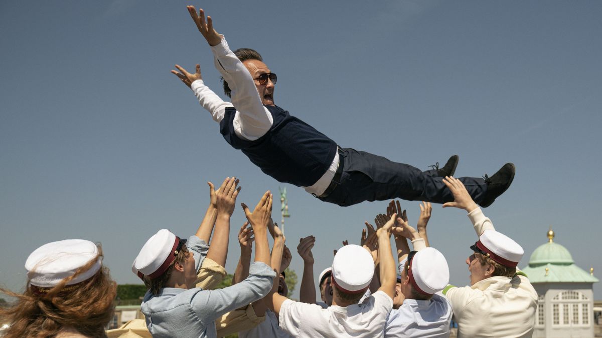 Crítica de "Otra ronda", película ganadora de un Oscar de Thomas Vinterberg y con Mads Mikkelsen 