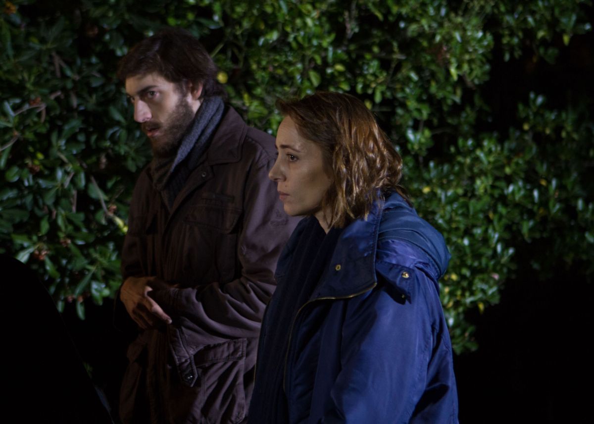 Crítica de “Ojos de arena”, film que denuncia el entramado detrás de la desaparición de niños