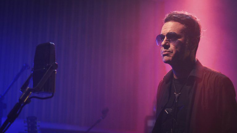 Crítica de "Un hombre alado", rockumental sobre Gustavo Cerati de Felipe Restrepo