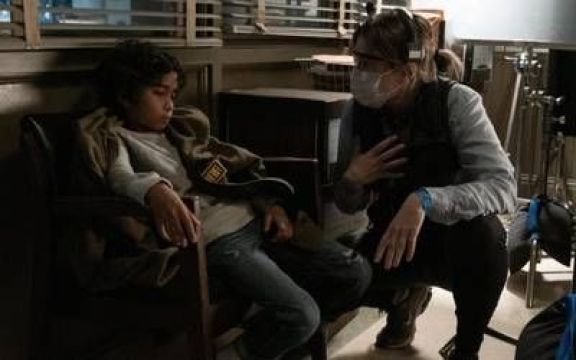 Crítica de “Luna de sangre”, de Emma Tammi, cierre de la antología de terror “Into The Dark” 