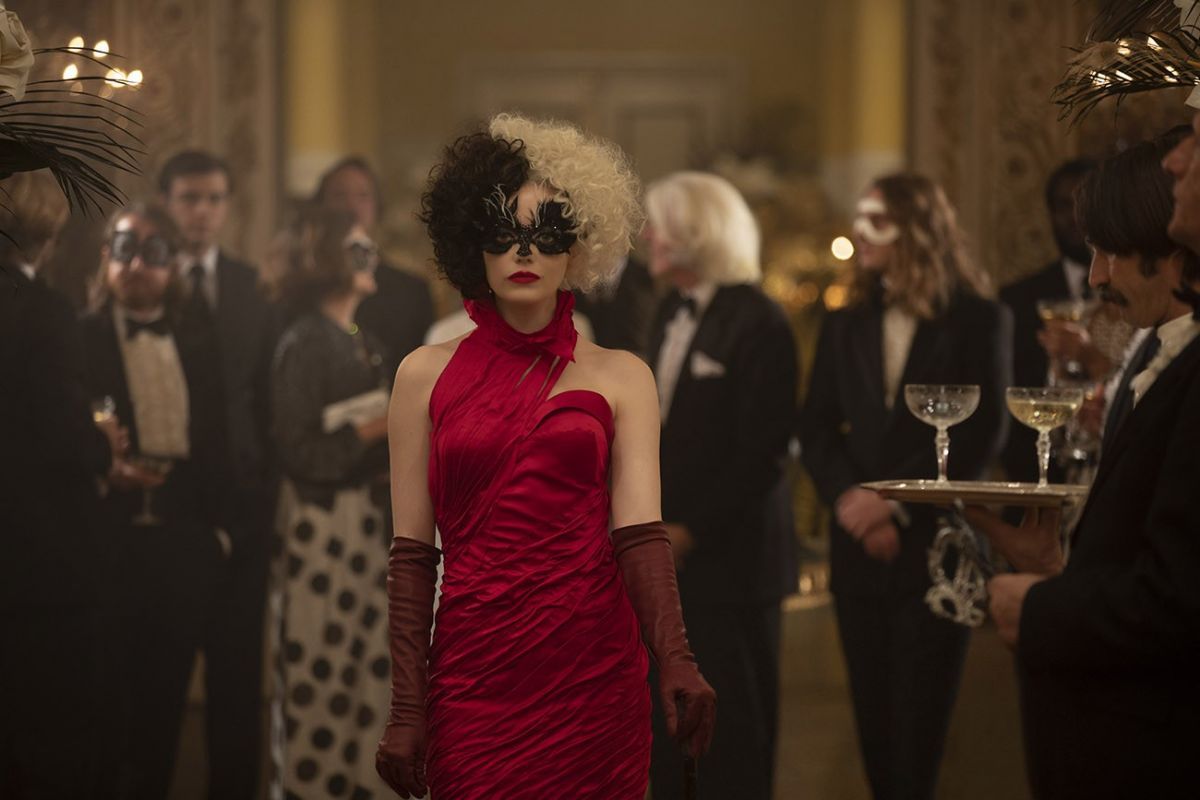 Crítica de "Cruella", Emma Stone y Emma Thompson se sacan chispas