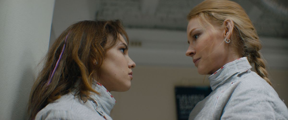 Crítica de “Al filo”, de Eduard Bordukov, drama y acción en el esgrima