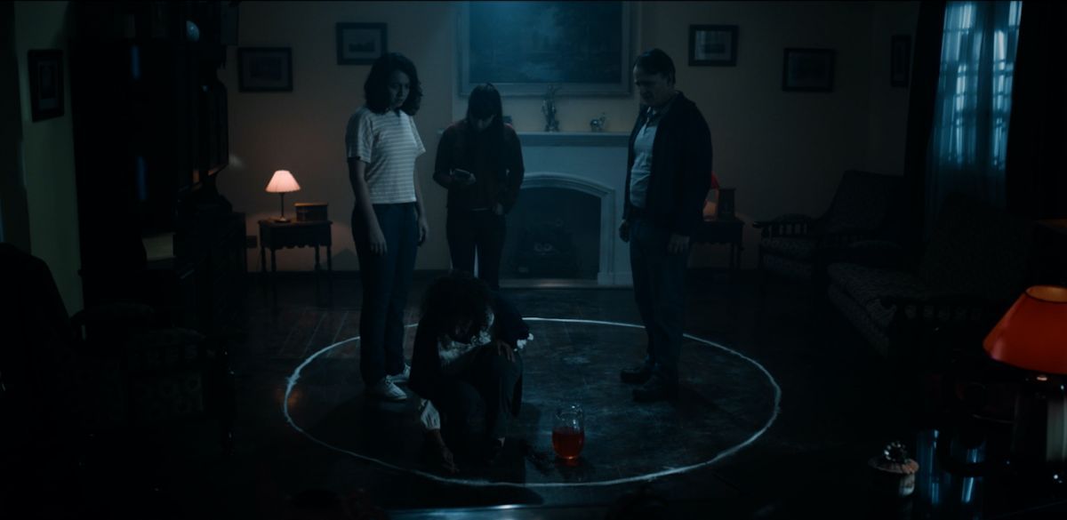 Crítica de "La funeraria", terror fantástico nacional de la mano de Mauro Iván Ojeda